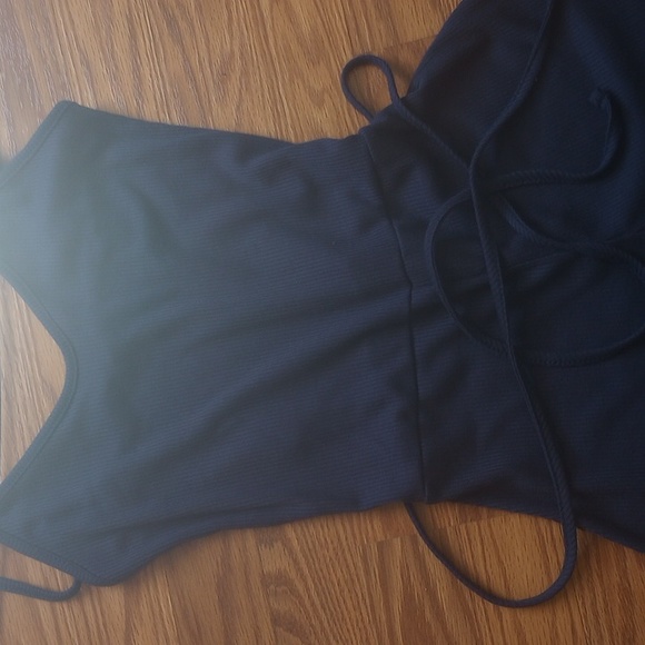 Jumper - Picture 1 of 6